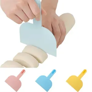 Dough Scraper with Handle